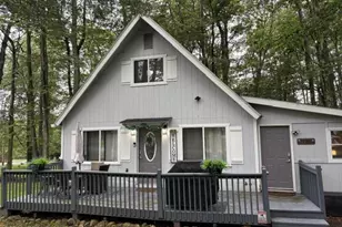 8940 Deerfield Rd, Tobyhanna, PA 18466 - Photo 1