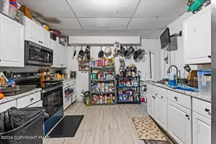 480 N Main St, Archbald, PA 18403 - Photo 6