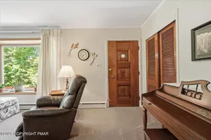 1044 Bartonsville Woods Rd, Stroudsburg, PA 18360 - Photo 12