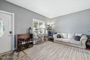 215 Towanda St, White Haven, PA 18661 - Photo 8