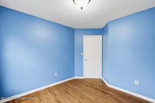 4017 Crest View Dr, Stroudsburg, PA 18360 - Photo 24