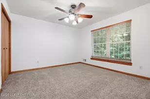 238 Fringe Dr, East Stroudsburg, PA 18302 - Photo 38