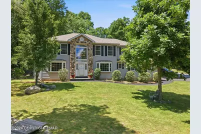  238 Fringe Drive, East Stroudsburg, PA 18302 - Photo 4