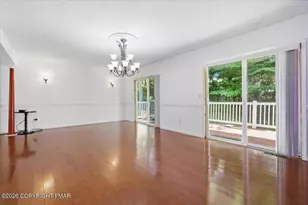 238 Fringe Dr, East Stroudsburg, PA 18302 - Photo 18