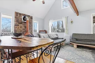 109 Saunders Dr, Bushkill, PA 18324 - Photo 18
