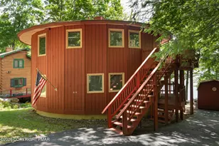 6115 W Lakeshore Dr, East Stroudsburg, PA 18302 - Photo 2