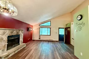 1113 Elk Dr, Bushkill, PA 18324 - Photo 2
