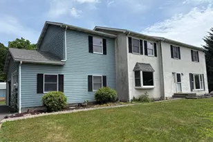 126 McKay Rd, Henryville, PA 18332 - Photo 2