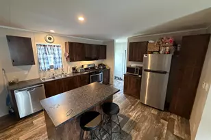 342 Upper Pmhe South Dr, East Stroudsburg, PA 18302 - Photo 4