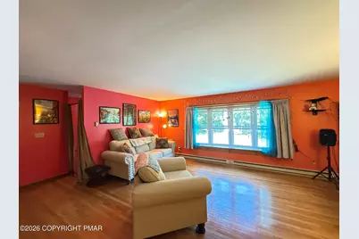  8466 Bumble Bee Way, Tobyhanna, PA 18466 - Photo 8
