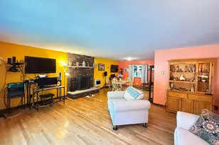 8466 Bumble Bee Way, Tobyhanna, PA 18466 - Photo 10
