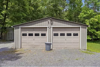  302 Dove Court, East Stroudsburg, PA 18302 - Photo 4