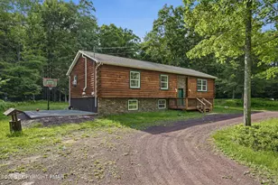255 Hillary Dr, Freeland, PA 18224 - Photo 36