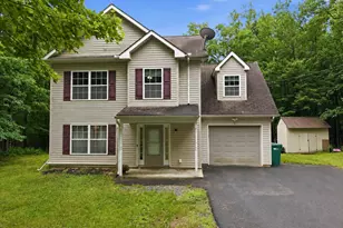 106 Seneca Rd, Albrightsville, PA 18210 - Photo 2