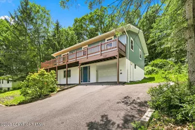  1027 Maple Lake Drive, Bushkill, PA 18324 - Photo 1