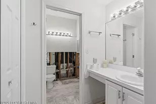 200 Turnberry Village, East Stroudsburg, PA 18302 - Photo 24