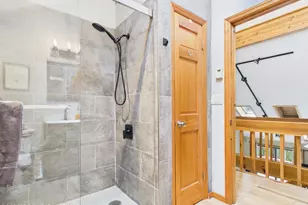 674 Glen Cir Dr, Tobyhanna, PA 18466 - Photo 22