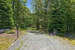 322 Scenic Dr, Blakeslee, PA 18610 - Photo 112