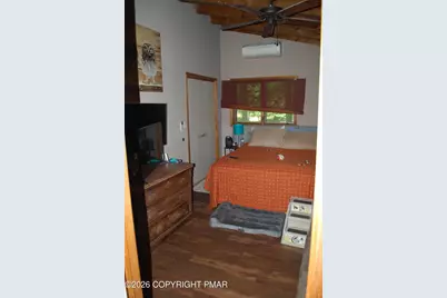  424 Saunders Drive, Bushkill, PA 18324 - Photo 14