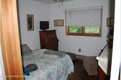  424 Saunders Drive, Bushkill, PA 18324 - Photo 18