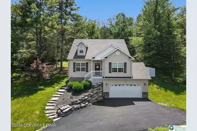  401 Pierce Lane # 103, East Stroudsburg, PA 18301 - Photo 2