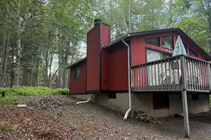 1213 Penn Ct, Pocono Lake, PA 18347 - Photo 2