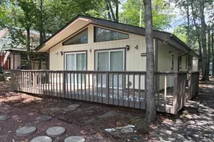 8419 Porcupine Dr, Tobyhanna, PA 18466 - Photo 2