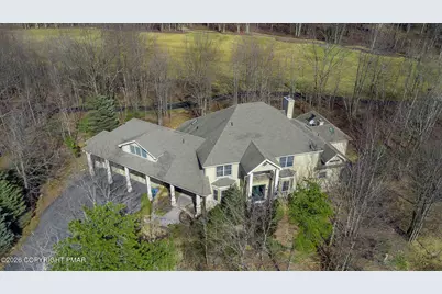  726 Pinecrest Drive, Pocono Pines, PA 18350 - Photo 4