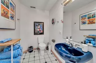 726 Pinecrest Dr, Pocono Pines, PA 18350 - Photo 18