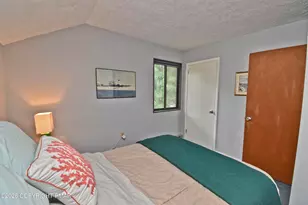 353 Hyland Dr, East Stroudsburg, PA 18301 - Photo 26