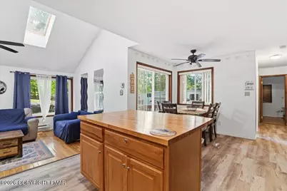  184 Cambridge Court, Bushkill, PA 18324 - Photo 6