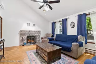 184 Cambridge Ct, Bushkill, PA 18324 - Photo 8