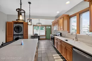 192 Lackawanna Ave, East Stroudsburg, PA 18301 - Photo 12