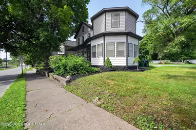  192 Lackawanna Avenue, East Stroudsburg, PA 18301 - Photo 2