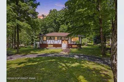  1159 Pocono Mountain Lake Drive, Bushkill, PA 18324 - Photo 2