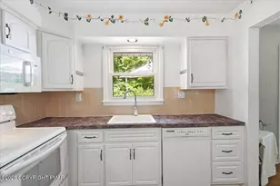 1159 Pocono Mountain Lake Dr, Bushkill, PA 18324 - Photo 18