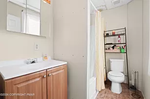 431 Pierce St, Bethlehem, PA 18015 - Photo 16