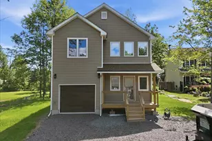 48 Grandview Dr, Lake Ariel, PA 18436 - Photo 2
