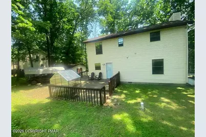  176 Suter Drive, Bushkill, PA 18324 - Photo 6