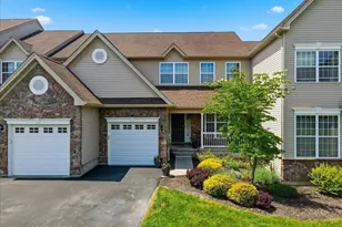 2005 Muirfield Wy, East Stroudsburg, PA 18302 - Photo 1