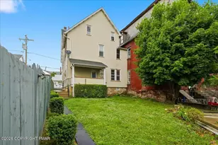 116 W Main St, Pen Argyl, PA 18072 - Photo 2