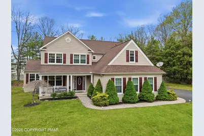  1323 Crossing Lane, Stroudsburg, PA 18360 - Photo 2