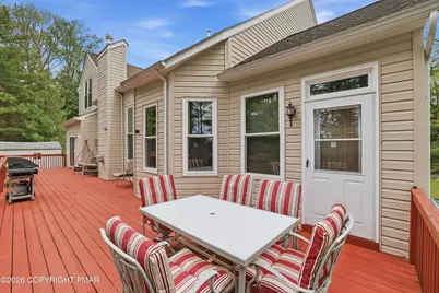  1323 Crossing Lane, Stroudsburg, PA 18360 - Photo 6