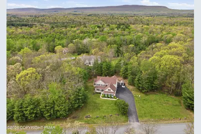  1323 Crossing Lane, Stroudsburg, PA 18360 - Photo 58