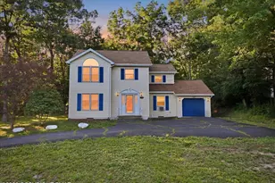 712 Ave, Stroudsburg, PA 18360 - Photo 2