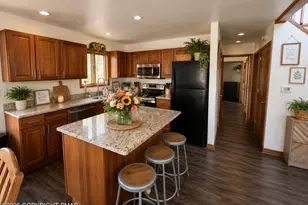 6255 Decker Rd, Bushkill, PA 18324 - Photo 6
