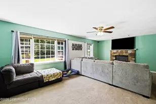7436 Tamara Ln, Tobyhanna, PA 18466 - Photo 16