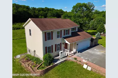  1110 Misty Ridge, East Stroudsburg, PA 18302 - Photo 4