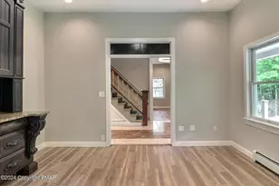 333 Merwinsburg Rd, Effort, PA 18330 - Photo 28