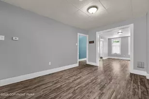 729 N 2nd St, Pottsville, PA 17901 - Photo 8
